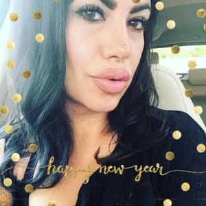 Meet your Posher, Farah